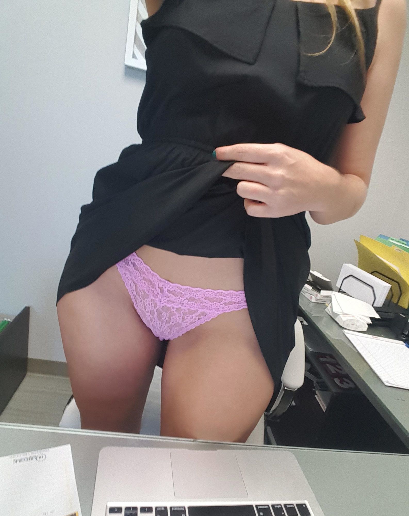 Photo de zaya la prostituée